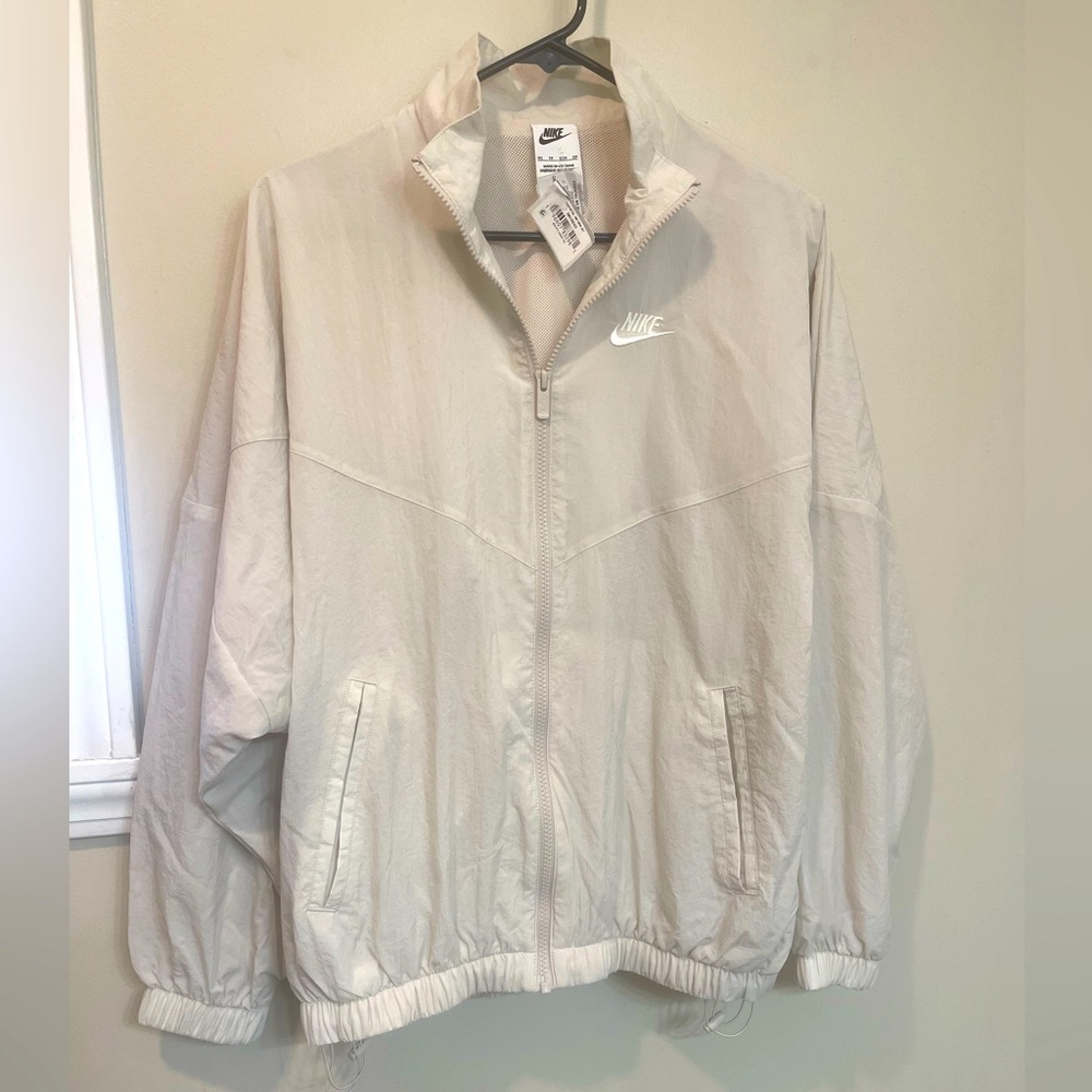 Nike Wind Breaker Running Jacket